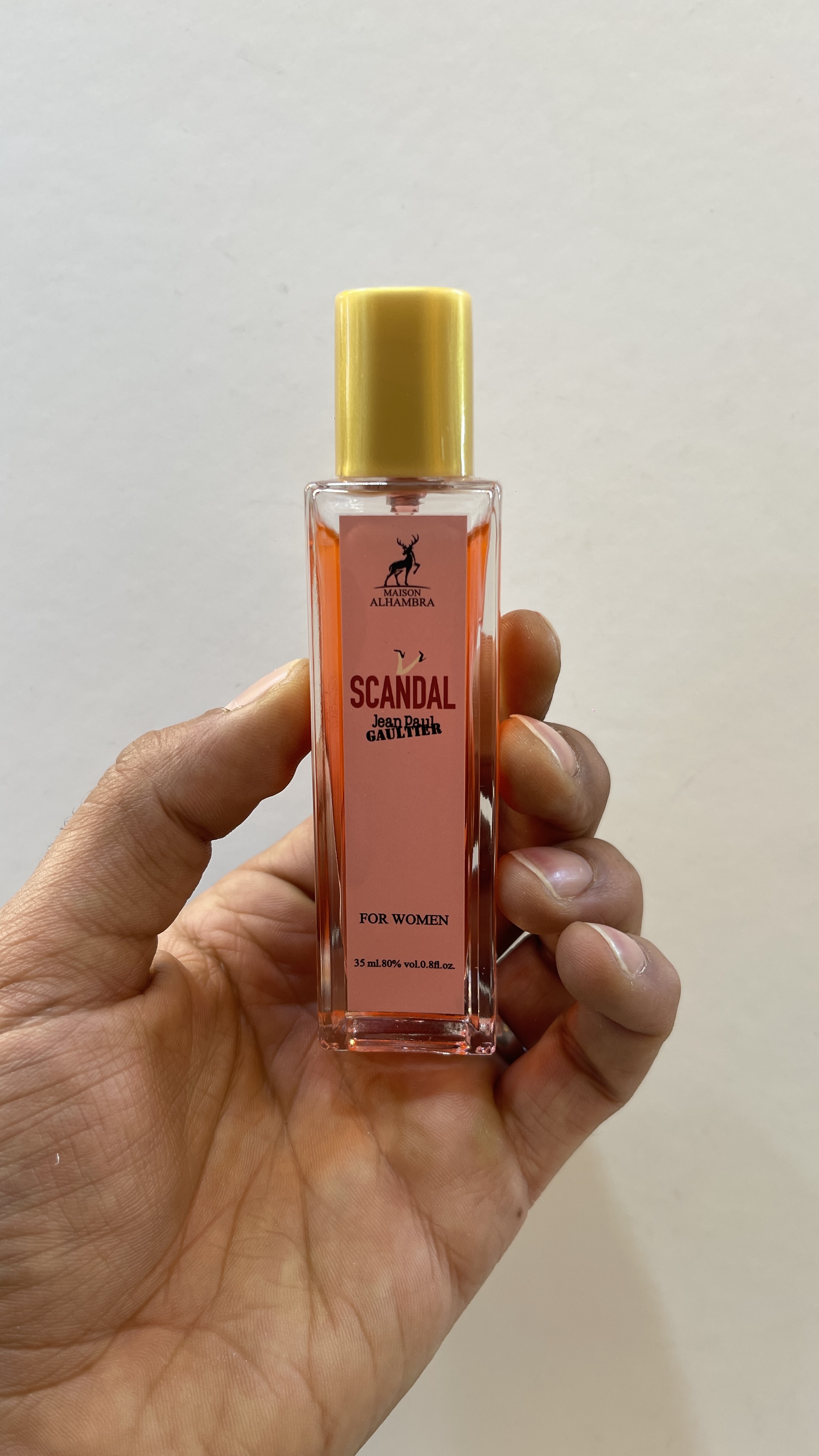 ادکلن 35 میل الحمبرا اسکندل